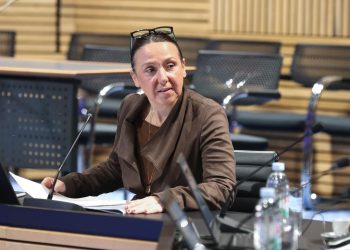 LEGALIZIRA MULJANJE Zbog poteza ministrice Hrstić ravnatelji bolnica će još lakše nabavljati skupu opremu | NACIONAL.HR