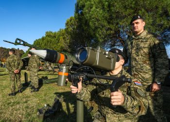 POGLED U 2025. Godina pred nama neće biti nimalo dosadna. Evo što nas čeka | NACIONAL.HR