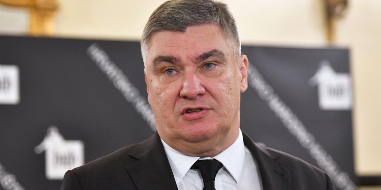 NORMALNO Milanović poručio: ‘Treba nam državni, a ne režimski odvjetnik’ | NACIONAL.HR