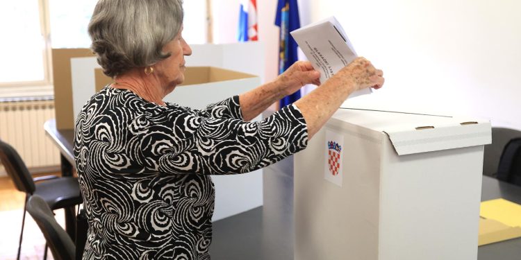 SUPERIZBORNA GODINA Evo zbog čega građani najčešće zovu DIP | NACIONAL.HR