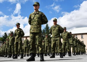 NOVI ZAKON Obavezni vojni rok ipak ne počinje 1. siječnja, ročnici će služenje započeti kasnije | NACIONAL.HR