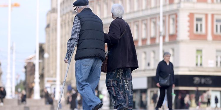 DOSTOJANSTVENA STAROST Evo što donosi Deklaracije o pravima umirovljenika i osoba starije životne dobi | NACIONAL.HR