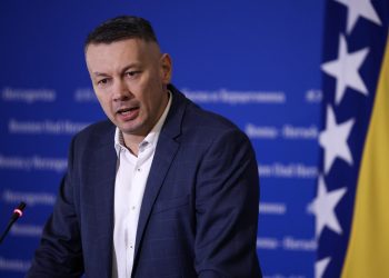 DIGLO MU TLAK Ministar sigurnosti BiH hospitaliziran nakon ročišta | NACIONAL.HR