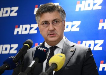 PLENKOVIĆ ‘Ekipo iz Možemo, niste normalni. Niste za politiku, prestanite histerizirati’ | NACIONAL.HR