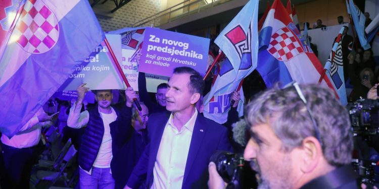 ORAO I MUHA Primorac opet po Milanoviću: ‘On je ptica koja se sakrila u gnijezdo…’ | NACIONAL.HR