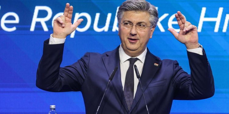 PORUKA IZ BRUXELLESA Plenković: Ufam se u racionalno rasuđivanje hrvatskih ljudi… | NACIONAL.HR