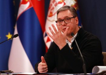 VUČIĆEV POZIV Mami ljude u vojsku: ‘Mladi su razmaženi, odustanu zbog zabrane korištenja mobitela’ | NACIONAL.HR