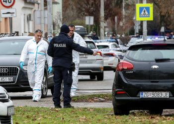 UŽASNUTI SVJEDOCI Tukao je dječaka na hodniku, sve je bilo puno krvi…Imao je raščupanu kosu i nož… | NACIONAL.HR