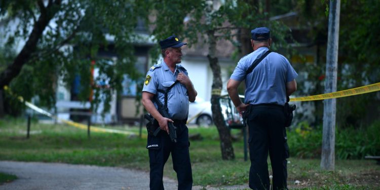 NOVI UŽAS Deseti slučaj femicida u BiH ove godine. Ubio suprugu, tijelo pronađeno u automobilu | NACIONAL.HR