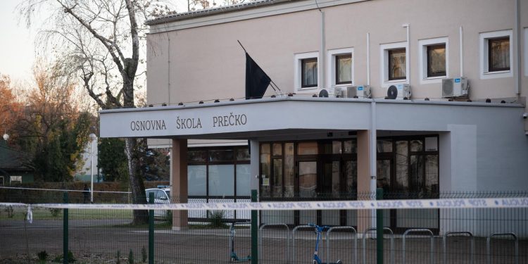 RODITELJI ‘Nadležni nisu poduzeli sigurnosne mjere za školu, neka jasno kažu što će napraviti’ | NACIONAL.HR