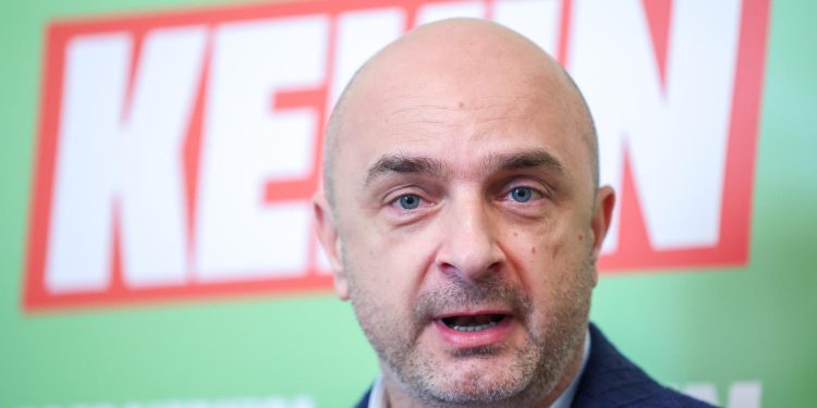 EUROZASTUPNIK Bosanac iz Možemo pozvao EU da reagira na plasiranje lažnih vijesti o Kekin | NACIONAL.HR