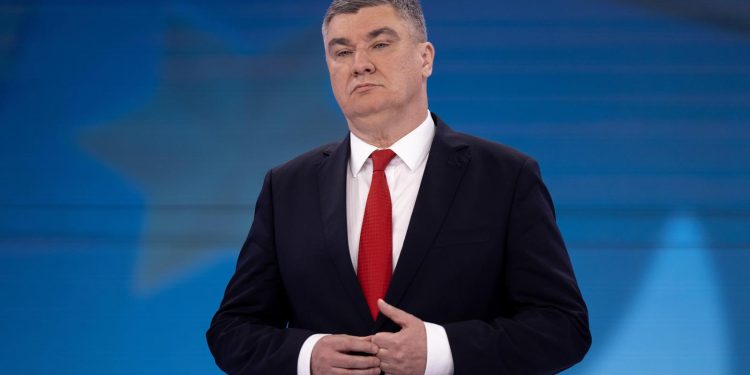 POČASNI KONZUL Pantovčak se oglasio o donaciji iz Rusije: ‘Moglo je i bez toga…’ | NACIONAL.HR