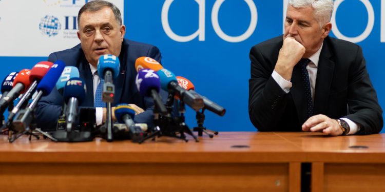 SURADNJA CVATE Čović posjetio Dodika, dotakli se svega. Evo o kojim su temama razgovarali | NACIONAL.HR