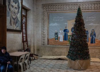 Paljenje božićnog drvca izazvalo prosvjede u Siriji — RT World News