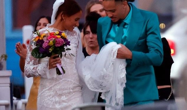 Pobjednik Big Brothera Australija Marley Biyendolo oženio se američkom nogometnom zvijezdom Lynn Williams na romantičnoj ceremoniji u Malibuu