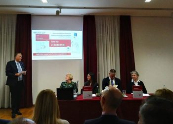 Predstavljen udžbenik “U Rađaonici” autora prof. prim. dr. sc. Damira Roje