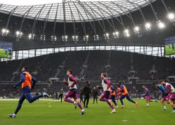 Premier liga: rezultati uživo, vijesti o timovima i ažuriranja s nedjeljnih poslijepodnevnih početnih utakmica uključujući Tottenham protiv Wolvesa, Everton protiv Nottingham Foresta, Crystal Palace protiv Southamptona i Fulham protiv Bournemoutha