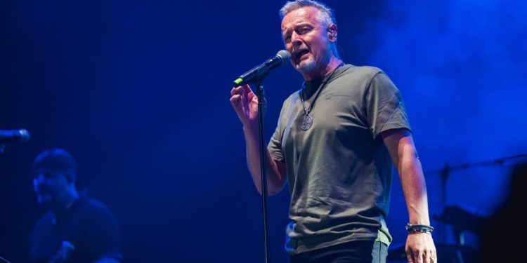 Prije početka koncerta, Thompson je posjetio jednu crkvu u Dubrovniku