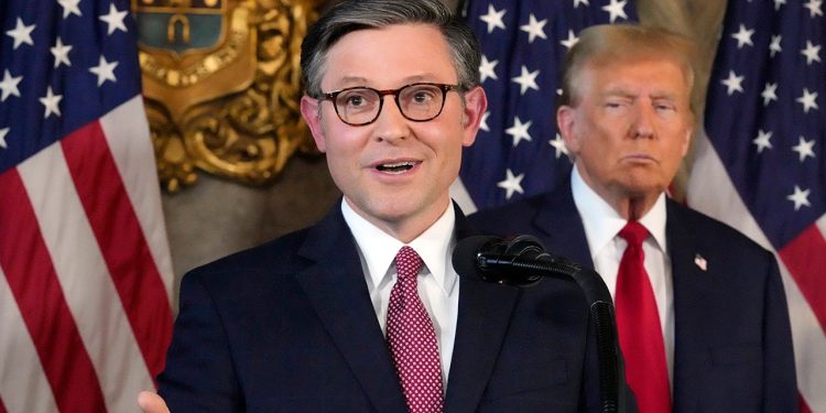 Prijedlog zakona o potrošnji koji podupire Trump pada u plamenu dok se približava zatvaranje