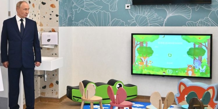 Putin naziva ‘ozbiljnu zabrinutost’ za Rusiju — RT Rusija i bivši Sovjetski Savez