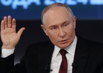 Putin ‘obećava’ da će zatražiti od Assada pomoć u pronalasku Austina Ticea nakon pisma od majke