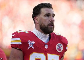 Rob Gronkowski šokirao Travisa Kelcea zahtjevom za umirovljenje usred kritika da zvijezda Chiefsa ima lošu godinu