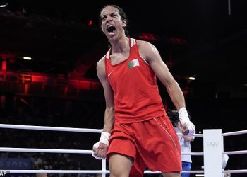 Rodni gnjev izbija dok je olimpijska boksačica Imane Khelif počašćena nagradom za ženske sportove od strane Associated Pressa