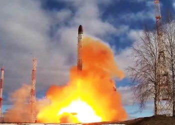 Rusija razvija nove snažne raketne sustave – zapovjednik — RT Rusija i bivši Sovjetski Savez