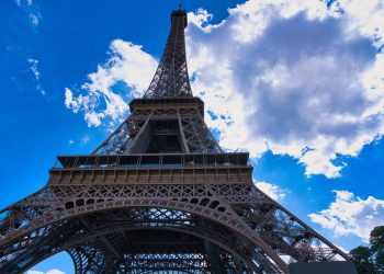 Ruski gradonačelnik želi uklanjanje replike Eiffelovog tornja — RT Rusija i bivši Sovjetski Savez