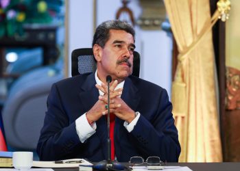 SAD postavio ultimatum Maduru — RT World News