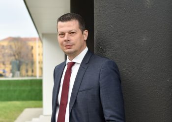 SAŠA ĐUJIĆ: ‘Šeparović i družina kršitelji su Ustava pod pokroviteljstvom Andreja Plenkovića i HDZ-a’ | NACIONAL.HR