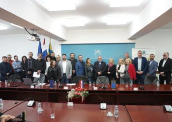 SLAVI SE 1.100 GODINA HRVATSKOG KRALJEVSTVA Splitsko-dalmatinska županija pripremila je bogat program