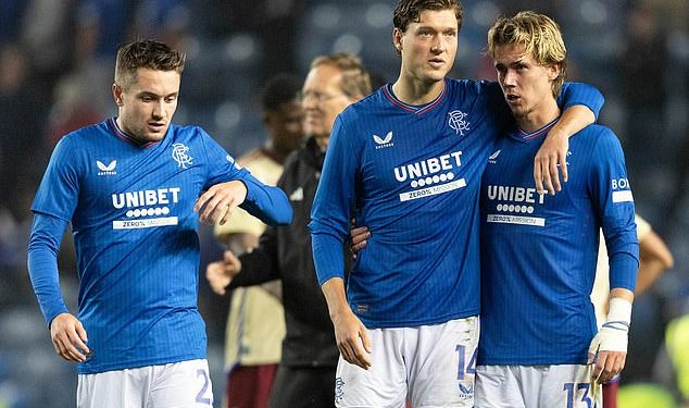 STEPHEN McGOWAN: Rangersi potpisuju pogrešne igrače kad se PET proda za tri puta manje od Mikeya Johnstona