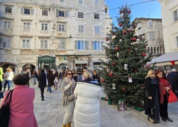 SVE JE SPREMNO ZA DOČEK NA PJACI Ekipa se lagano okuplja, i ove godine tražit će se mjesto više