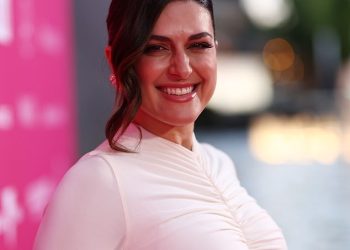 Sarah Abo hitno je odvedena na hitnu operaciju nekoliko trenutaka prije nego što će ugostiti Carols by Candlelight