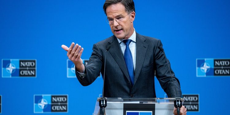 Šef NATO-a poziva članice da ‘turbopune’ obrambenu proizvodnju dok oslikava svijet koji je spreman za rat