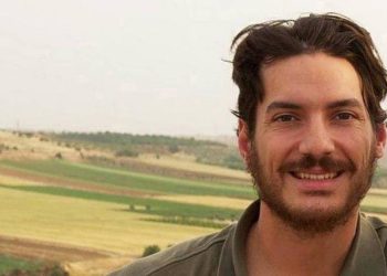 Senatori pozivaju Bidena da izvijesti gornji dom o naporima da se Austin Tice vrati iz Sirije