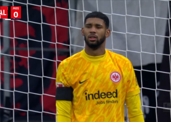 Senzacionalna patka iz Kauã Santosa! Vrhunci Eintracht-Mainz 1-3
