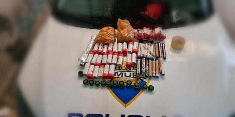 Splitska policija u akciji: U prva tri dana oduzeta 502 komada pirotehničkih sredstava i zabranjenih petardi