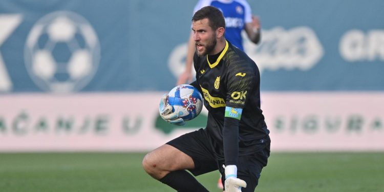 Sportske novosti – Bit će važna Istrina karika: Nakon dugog lutanja vratio se kući, a sada mu je Tramezzani pružio novu priliku