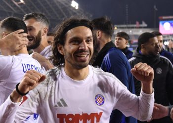 Sportske novosti – Bivši vratar Bijelih: ‘Imam jak razlog zašto će Hajduk biti prvak! Nema straha, titule se ne osvajaju ljepotom’