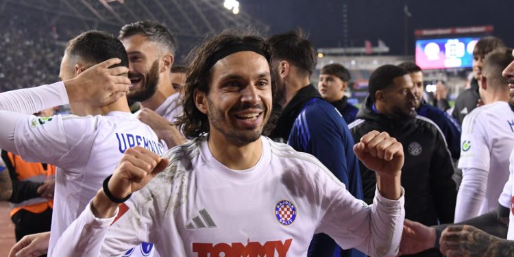 Sportske novosti – Bivši vratar Bijelih: ‘Imam jak razlog zašto će Hajduk biti prvak! Nema straha, titule se ne osvajaju ljepotom’