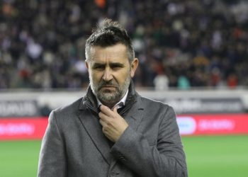 Sportske novosti – Bjelica je krivac za Dinamovu krizu identiteta. Lutanja, neobjašnjivi potezi, Modri djeluju nemoćno…