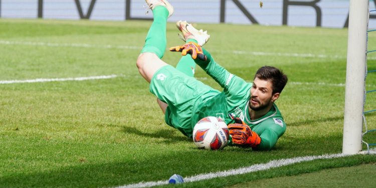 Sportske novosti – ‘Ciljam na ligu Petice i reprezentaciju. Hajduk? Želim da postane prvak i da se to proslavi kako treba’