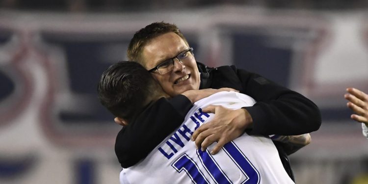 Sportske novosti – Čovjek koji je prekinuo devetogodišnju sušu na Poljudu dobio otkaz, vraća se u SHNL?