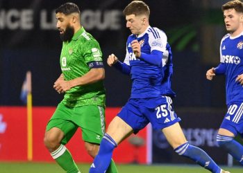 Sportske novosti – ‘Dinamo ima novac, pa zašto niste doveli igrače koji bi vam pomogli? Ovo je uništavanje supstance’