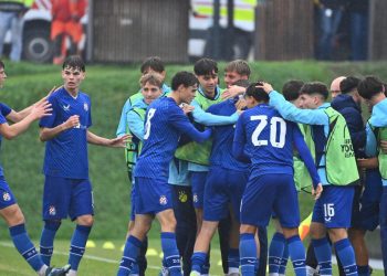 Sportske novosti – Dinamovi juniori izborili drugi krug Lige prvaka! Crvena zvezda im je osigurala prolaz