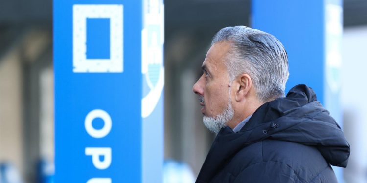 Sportske novosti – Emotivan oproštaj Bota od Opus Arene: ‘Nadam se da ću se vratiti na kraju sezone slaviti trofeje’