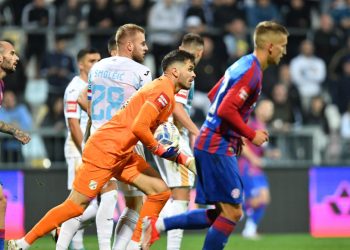 Sportske novosti – ‘Jadranski derbi ‘miriše’ na onu negledljivu utakmicu s Rujevice, a ova dva igrača bi ga mogla odlučiti’