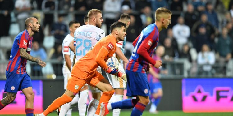 Sportske novosti – ‘Jadranski derbi ‘miriše’ na onu negledljivu utakmicu s Rujevice, a ova dva igrača bi ga mogla odlučiti’